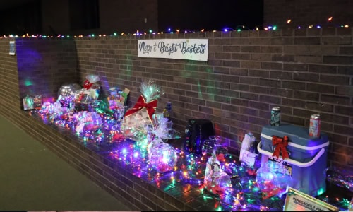 2026-Home-for-the-Holidays-02