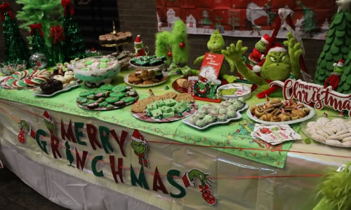 2026-Home-for-the-Holidays-09